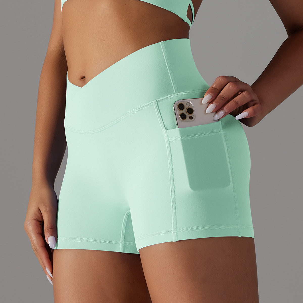 Yoga Shorts With Phone Pocket Ruched Design