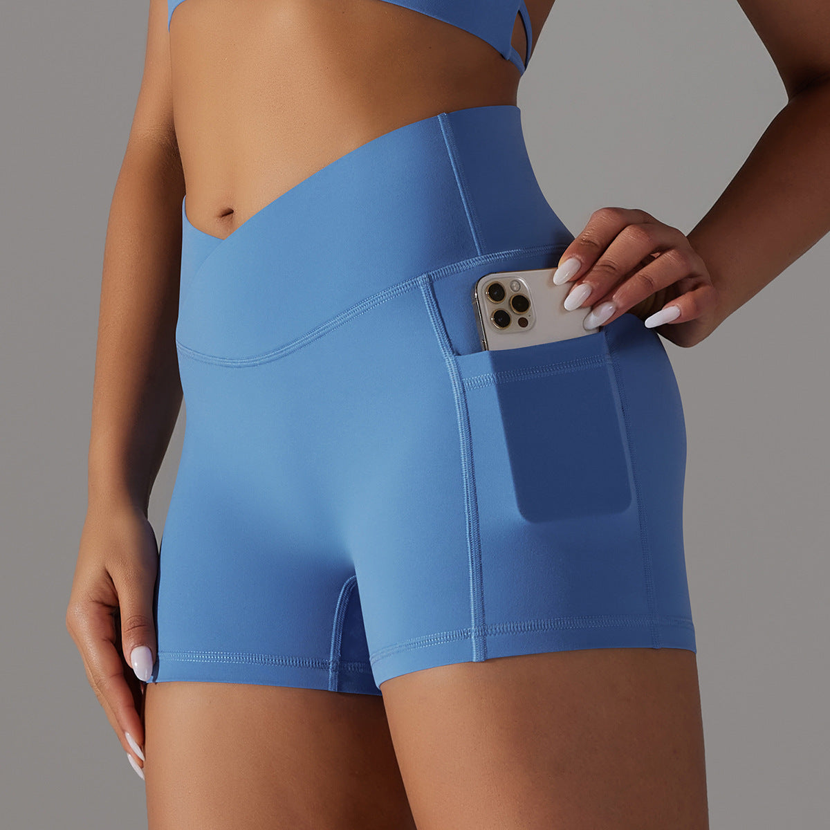 Yoga Shorts With Phone Pocket Ruched Design