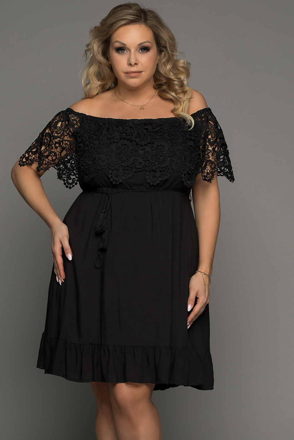 Plus Size Tassel Lace Off-Shoulder Dress